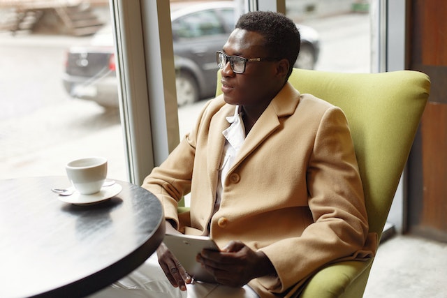 Build a Men’s Business Casual Capsule Wardrobe